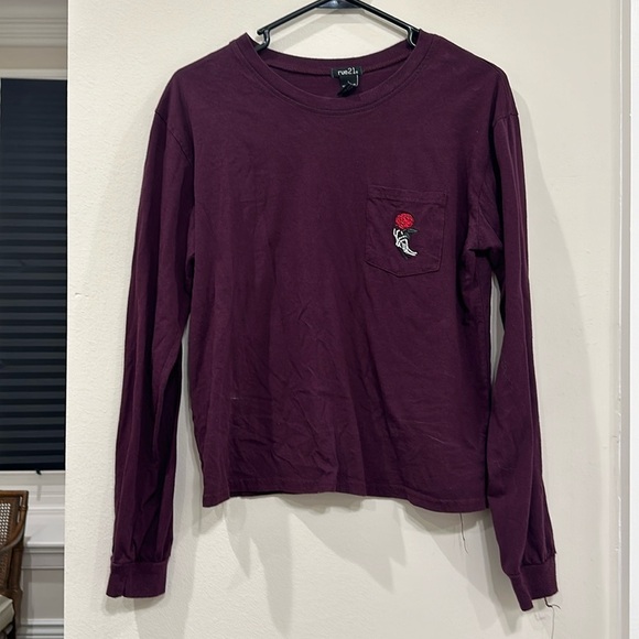 Rue 21 plum top- large - Picture 1 of 4
